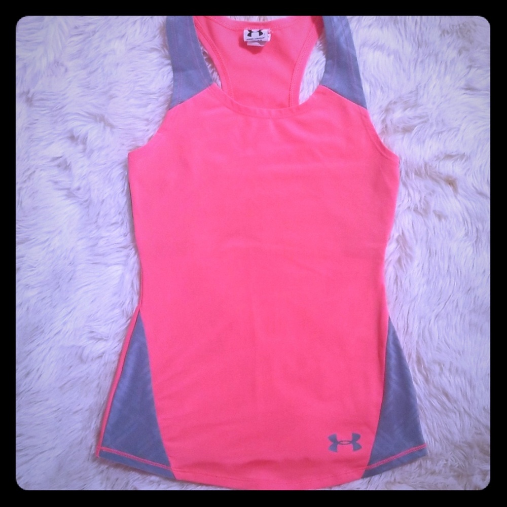 💫3 FOR 12💫UA Tank Top
